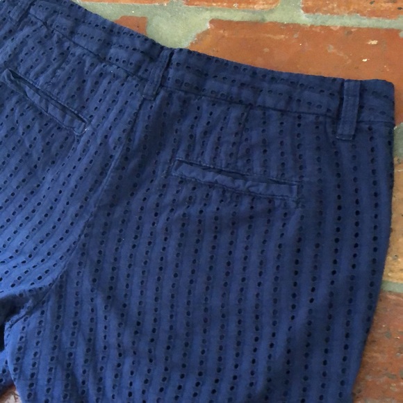 Merona navy blue eyelet shorts sz8 - Picture 6 of 8